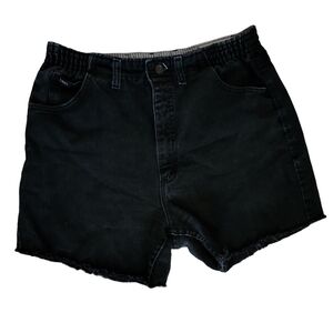 Vintage Lee high waisted cut off shorts